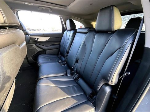 Used 2023 Acura MDX SH-AWD w/ Technology Package image 32
