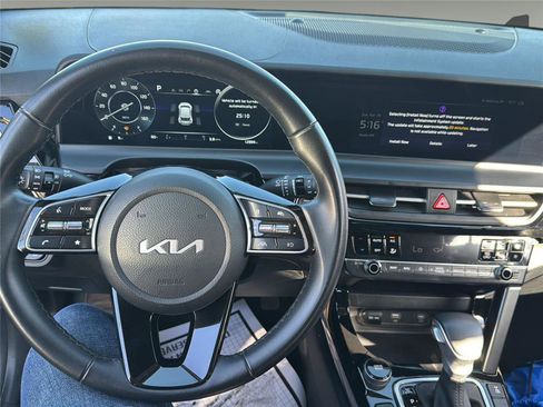 Used 2024 Kia Seltos S AWD/4WD image 9