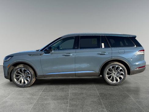 New 2026 Lincoln Aviator Reserve w/ Illumination Package AWD/4WD image 2