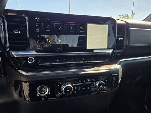 Used 2022 GMC Sierra 1500 Elevation image 21