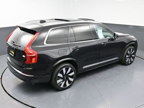 Used 2023 Volvo XC90 T8 Plus image 47