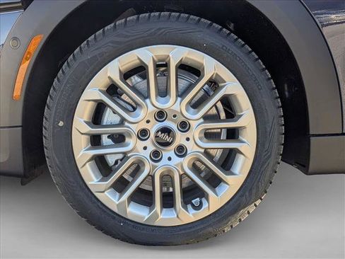 New 2026 MINI Cooper S image 10