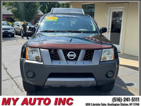 Used 2006 Nissan Xterra S w/ (U01) Utility Pkg AWD/4WD image 2