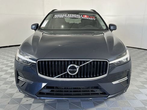 Used 2022 Volvo XC60 B5 Momentum AWD/4WD image 3