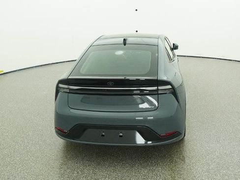 New 2026 Toyota Prius Plug-In Hybrid FWD image 87