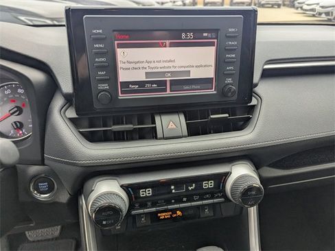 Used 2019 Toyota RAV4 XLE image 15