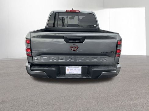 Used 2024 Nissan Frontier PRO-4X image 5