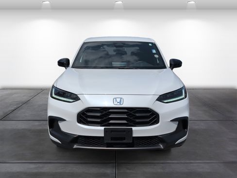 Used 2023 Honda HR-V Sport image 4