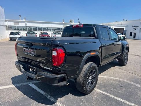 Used 2023 GMC Canyon Elevation w/ Elevation Premium Package AWD/4WD image 5