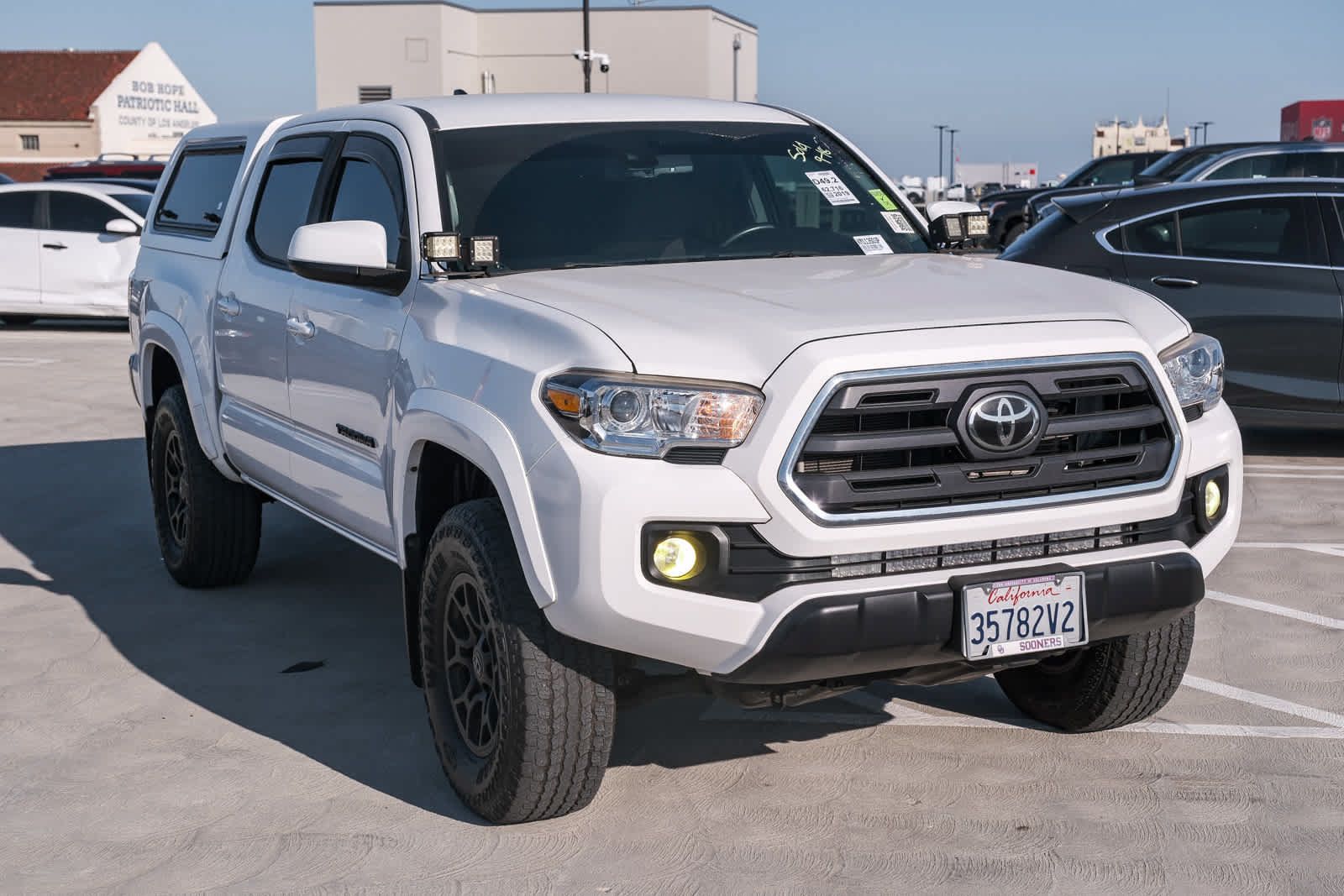 Used 2019 Toyota Tacoma SR5 RWD image 3