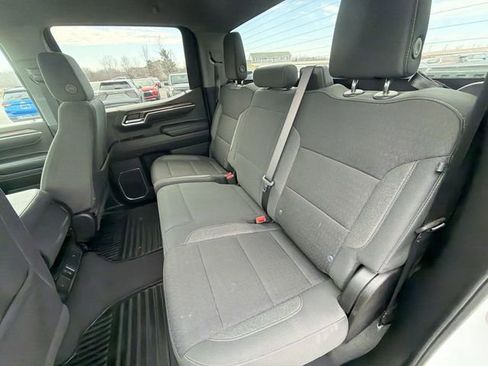 Certified 2025 Chevrolet Silverado 1500 LT image 26