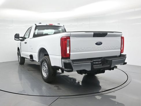 New 2026 Ford F250 XL w/ XL Chrome Package image 23