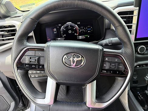 Used 2024 Toyota Tundra Platinum AWD/4WD image 13