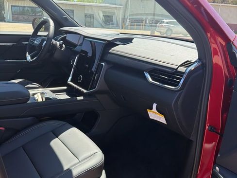 New 2026 GMC Acadia Elevation w/ Black Edition AWD/4WD image 22