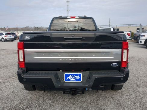 Used 2021 Ford F450 Platinum w/ FX4 Off-Road Package image 4