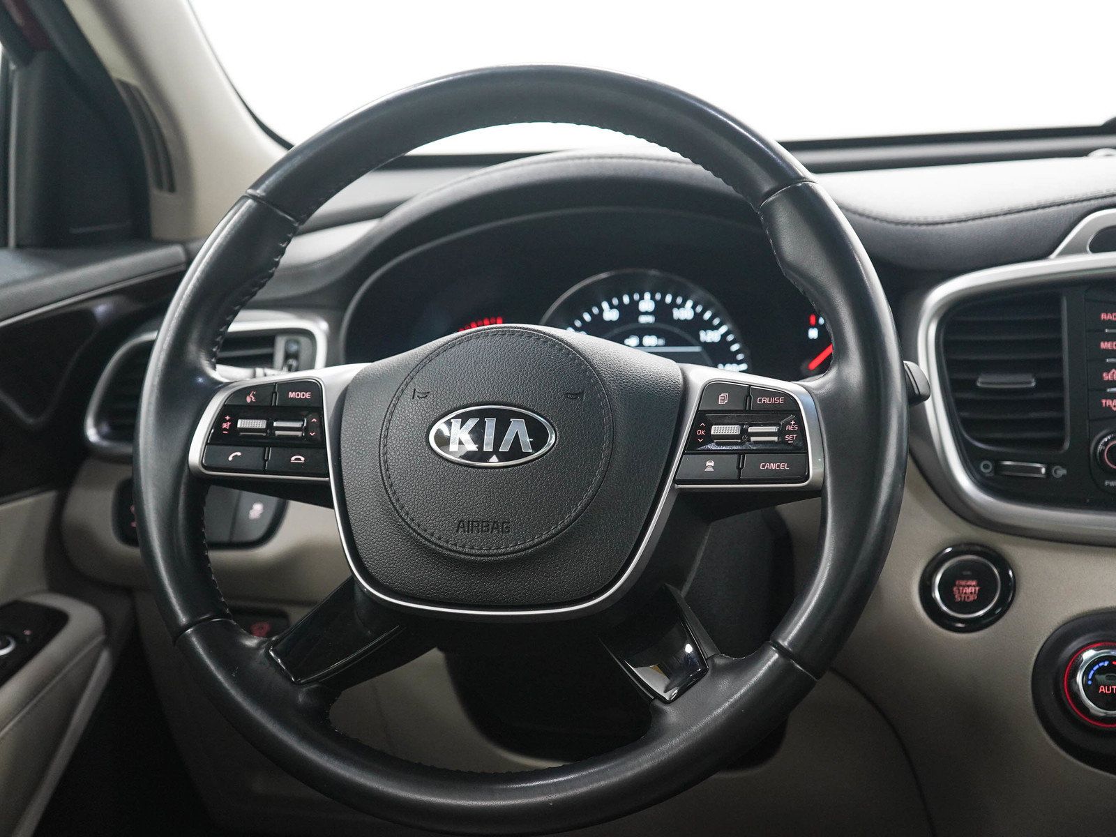 Used 2020 Kia Sorento EX AWD/4WD image 17