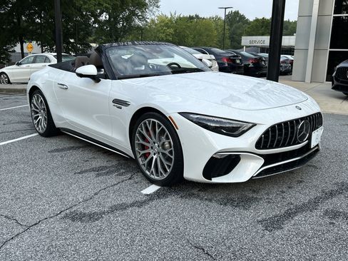 Certified 2024 Mercedes-Benz SL 55 AMG 4MATIC image 7