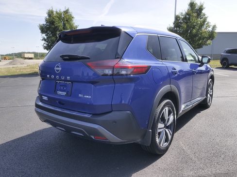 Used 2022 Nissan Rogue SL w/ SL Premium Package AWD/4WD image 6