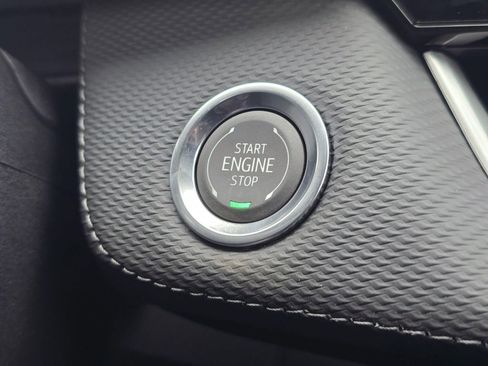 New 2026 Chevrolet Equinox LT w/ Safety and Technology Package image 30