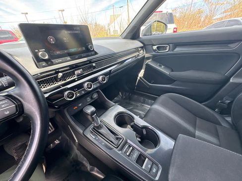 Used 2022 Honda Civic Sport image 22