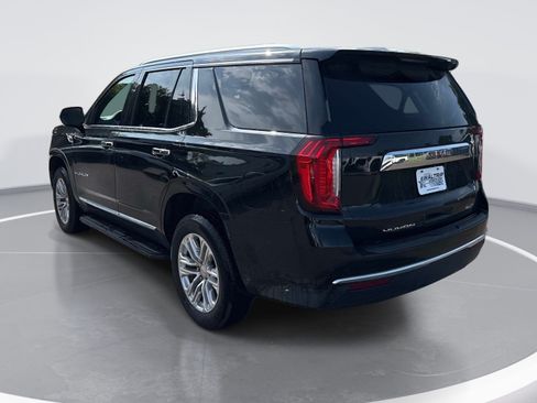 Used 2021 GMC Yukon SLT w/ Rear Media and Nav Package AWD/4WD image 6