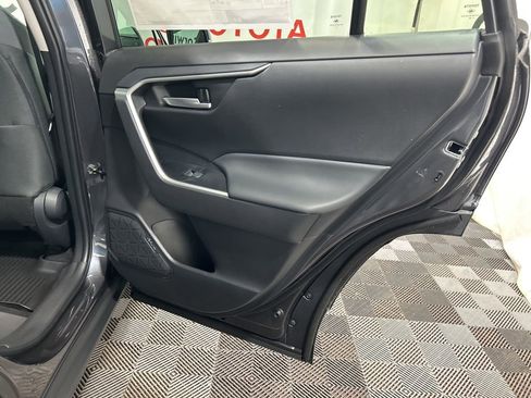 Used 2025 Toyota RAV4 XLE image 11