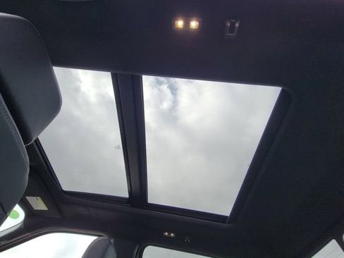 New 2026 Ford F150 Lariat w/ Equipment Group 502A High image 12