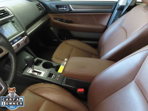 Used 2017 Subaru Outback 3.6R Touring image 24