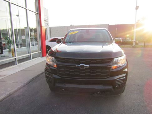 Used 2021 Chevrolet Colorado LT w/ Redline Special Edition AWD/4WD image 3