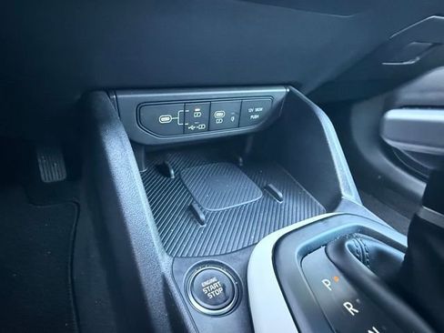 Used 2025 Kia K4 GT-Line image 25