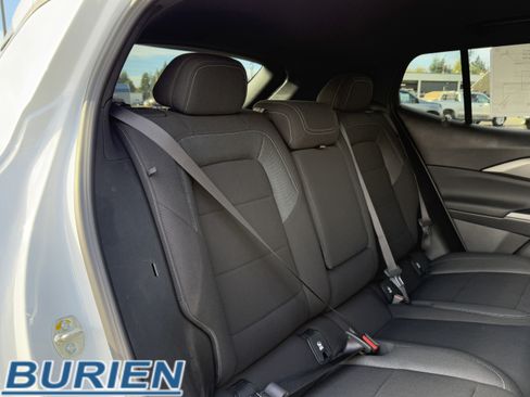 New 2026 Chevrolet Equinox EV LT image 26