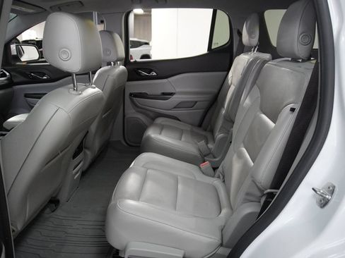 Used 2019 GMC Acadia SLT AWD/4WD image 12
