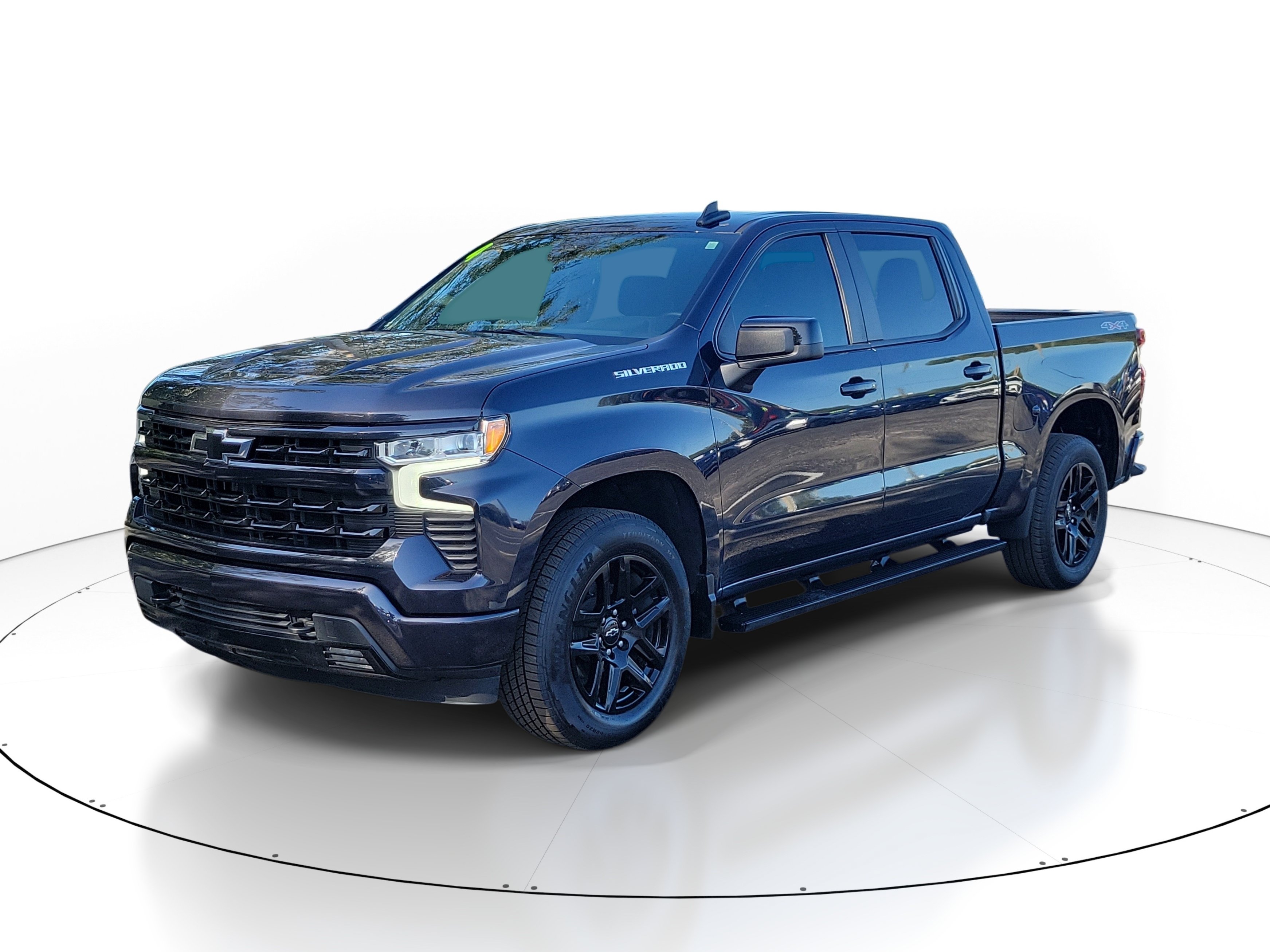 Used 2024 Chevrolet Silverado 1500 RST AWD/4WD image 5