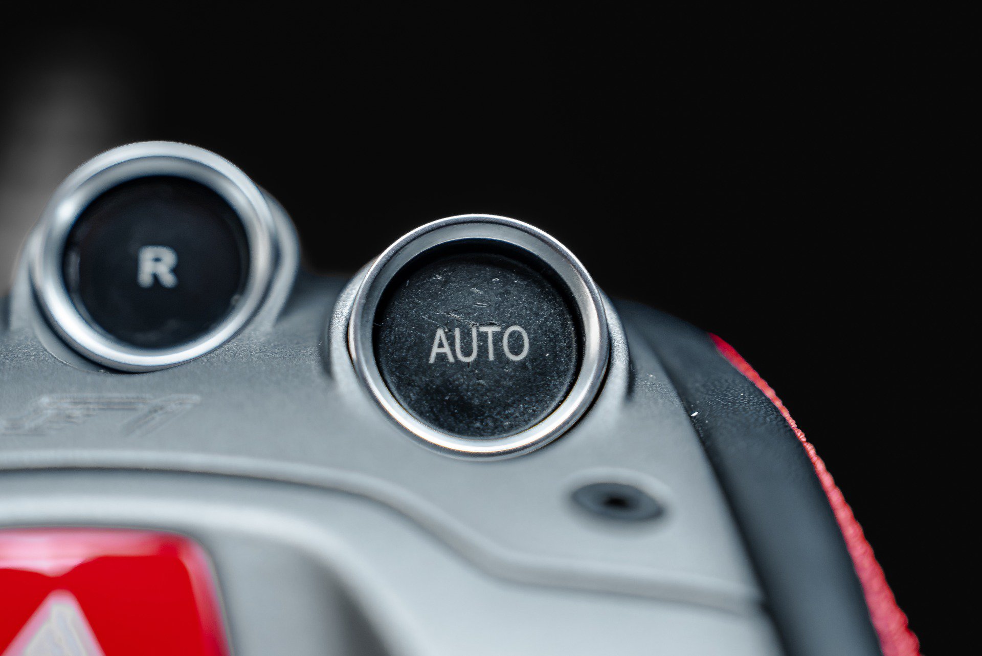 Used 2013 Ferrari 458 Italia Coupe RWD image 53