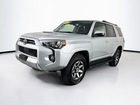 Used 2024 Toyota 4Runner TRD Off-Road Premium AWD/4WD image 3