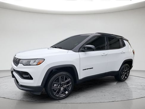 New 2026 Jeep Compass Limited w/ Sun, Sound & Navigation Group AWD/4WD image 7