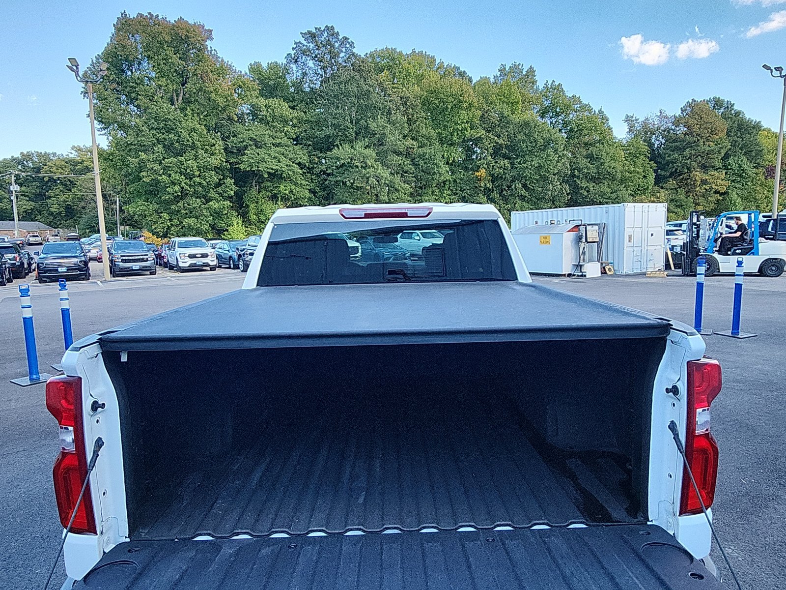Used 2022 Chevrolet Silverado 1500 RST w/ Redline Edition AWD/4WD image 25