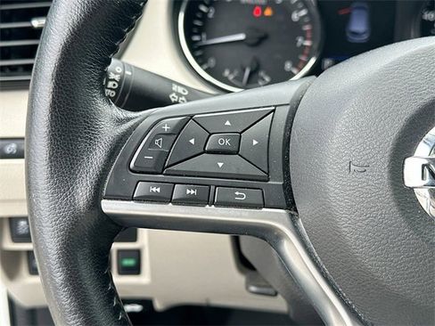 Used 2021 Nissan Rogue Sport SL image 26