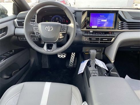 New 2026 Toyota Camry SE image 7