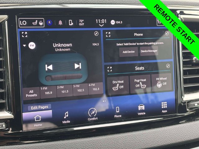 Used 2023 Chrysler Pacifica Touring-L FWD image 16