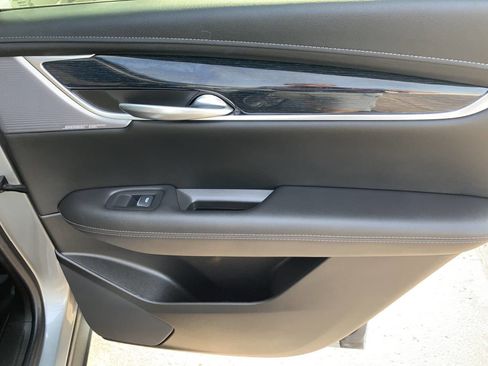 Used 2024 Cadillac XT5 Premium Luxury image 38