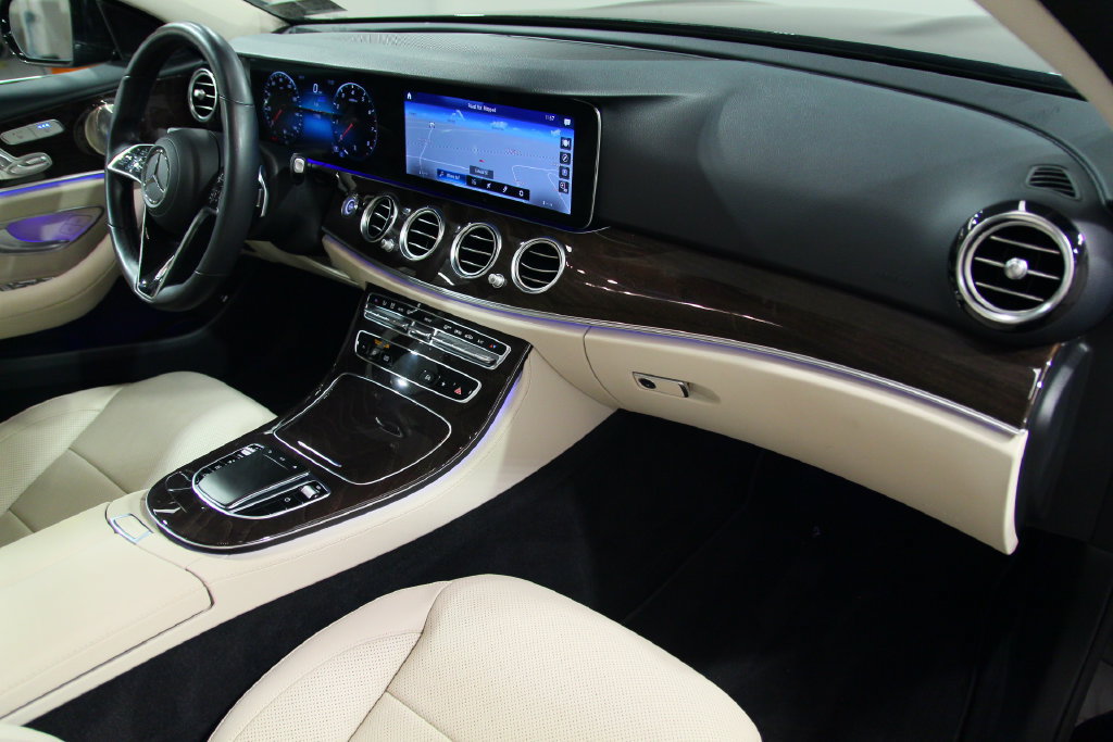 Certified 2021 Mercedes-Benz E 350 4MATIC Sedan image 21