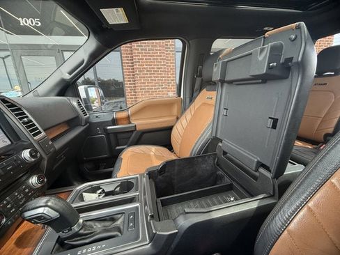 Used 2016 Ford F150 Limited w/ Trailer Tow Package image 29