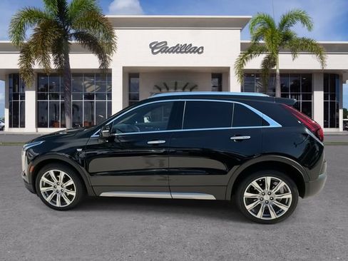 Certified 2023 Cadillac XT4 Premium Luxury FWD image 8