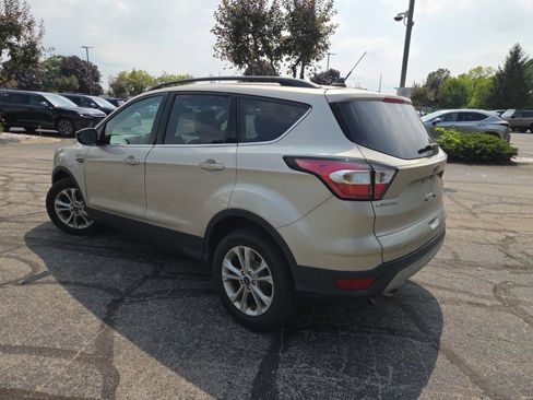 Used 2018 Ford Escape SEL FWD image 13