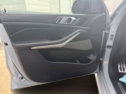 Certified 2024 BMW X5 sDrive40i w/ M Sport Package image 26