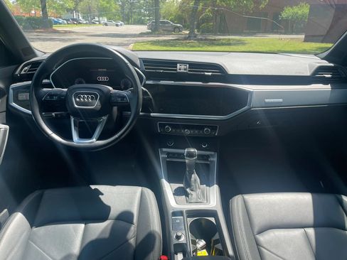 Used 2021 Audi Q3 2.0T Premium Plus w/ Premium Plus Package AWD/4WD image 16