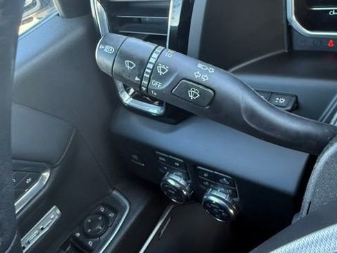 Used 2022 GMC Sierra 1500 Denali w/ Denali Reserve Package image 22