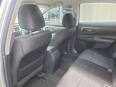 Used 2018 Nissan Altima 2.5 SV FWD image 28