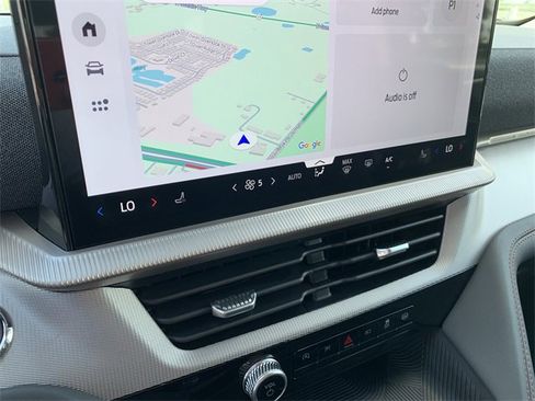 New 2025 Ford Explorer Active image 26